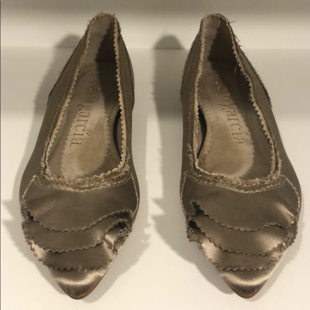 Pedro Garcia Albany Ruffle Satin Skimmer